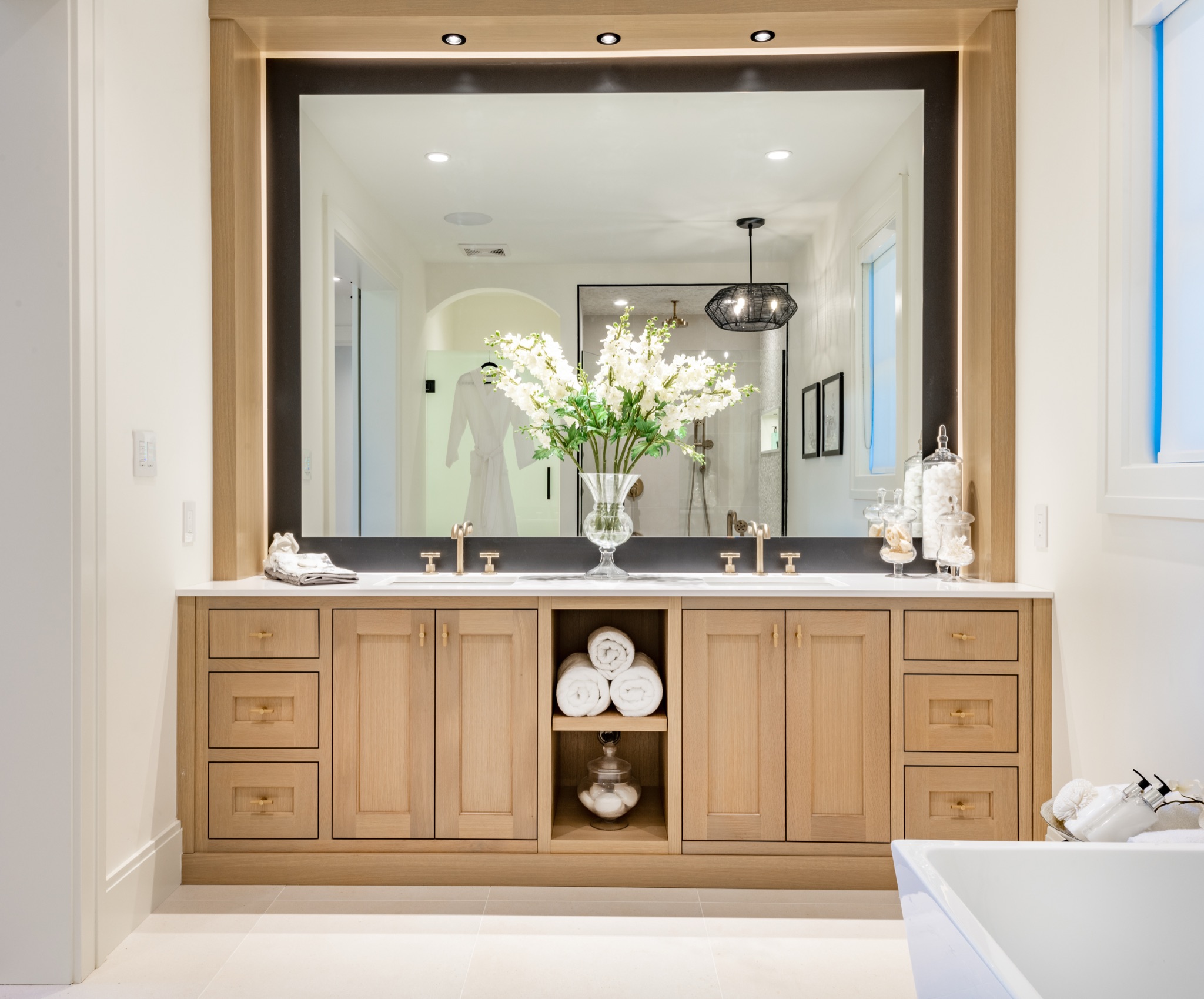 Elegant bathroom renovation